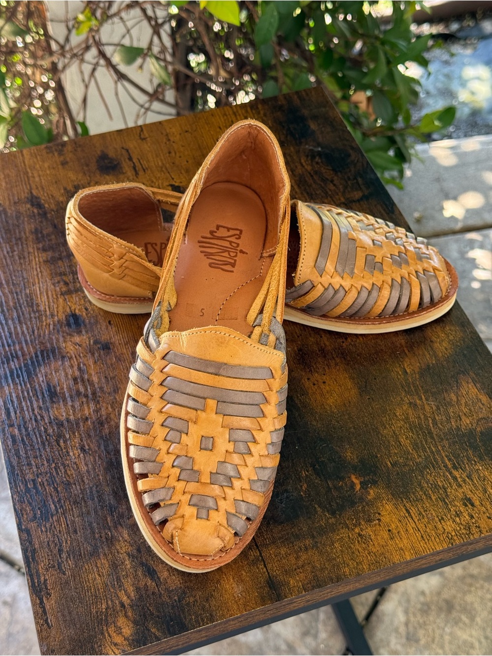 Espíritu Woven Leather Huarache Sandals Tan Brown Size 5